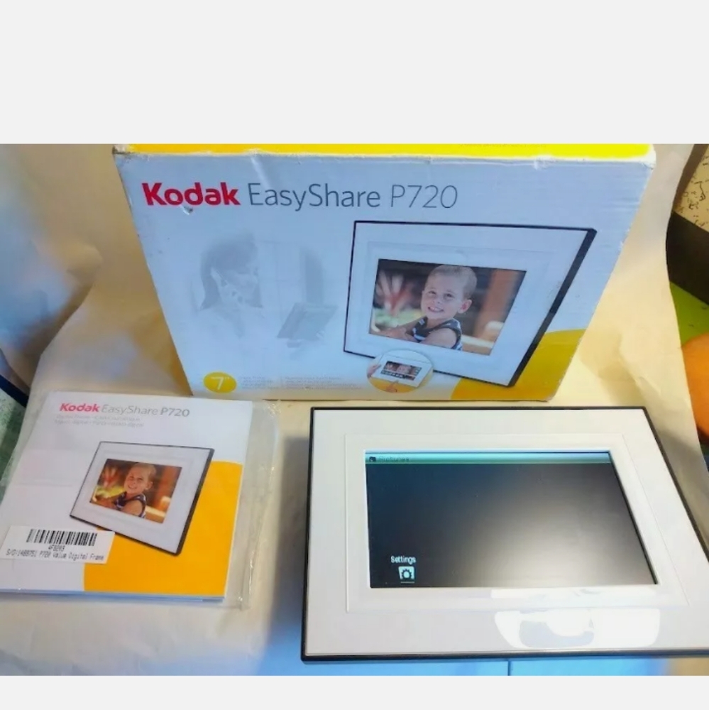 Kodak EasyShare P720 Digital Photo Picture Frame 7” Screen • Tested • IOB